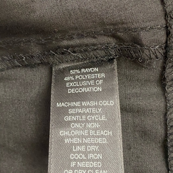 NWT White House Black Market Top - Picture 6 of 15